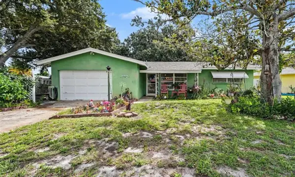 2400 Indigo Dr, Clearwater, FL, 33763
