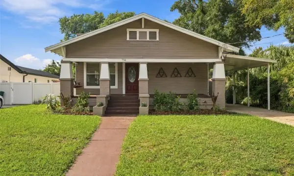 714 W Peninsular Street, Tampa, FL, 33603