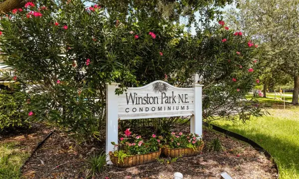 4895 Bay Street NE, Unit 108, St Petersburg, FL, 33703