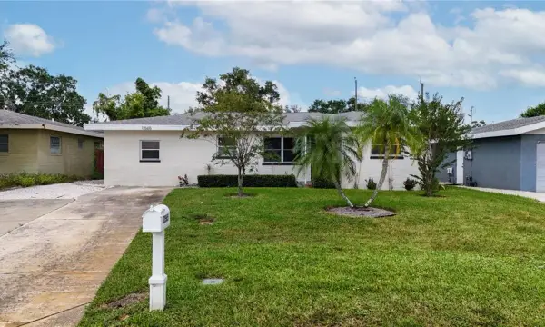 12565 81st Avenue, Seminole, FL, 33776
