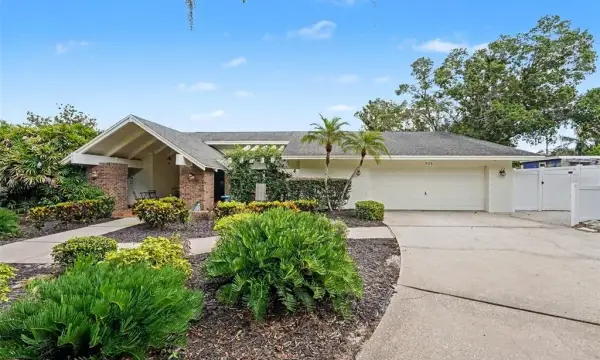 921 College Hill Drive, Clearwater, FL, 33765