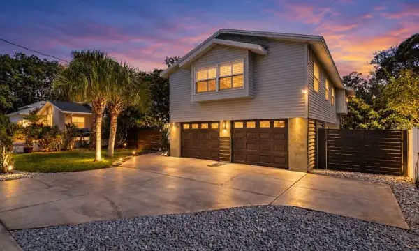 1907 Gulf Beach Boulevard, Tarpon Springs, FL, 34689