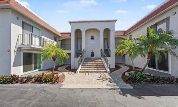 8151 Blind Pass Rd, Unit 3, St Pete Beach, FL, 33706