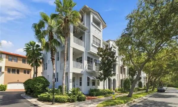 6002 Yeats Manor Drive, Unit 101, Tampa, FL, 33616