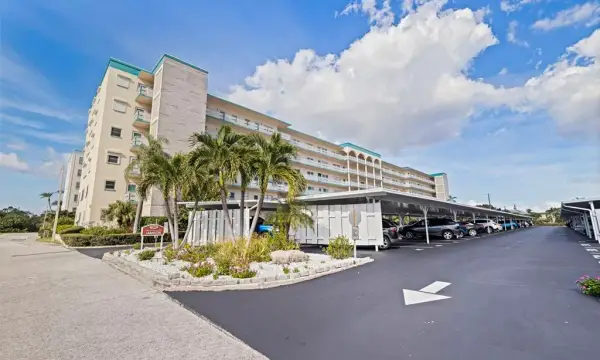 2960 59th Street S, Unit 215, Gulfport, FL, 33707