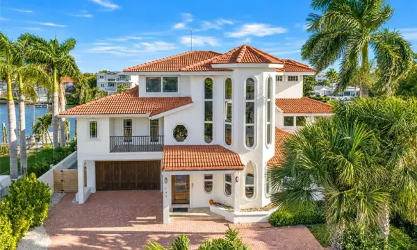 199 21st Avenue, St Pete Beach, FL, 33706