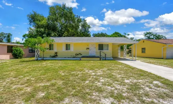 930 Alcazar Way S, St Petersburg, FL, 33705