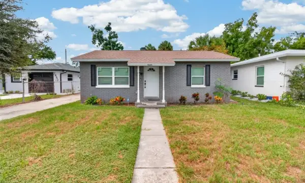 2452 17th Avenue S, St Petersburg, FL, 33712