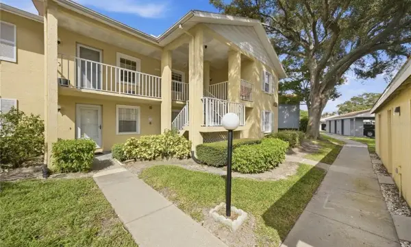 1408 Millstream Lane, Unit 206, Dunedin, FL, 34698