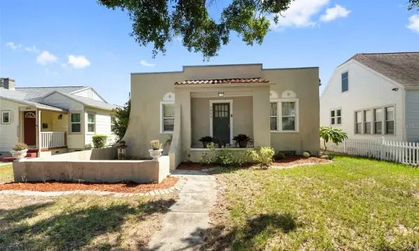 2842 Dartmouth Avenue N, St Petersburg, FL, 33713