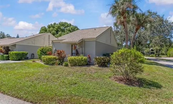 1 Windrush Bay Drive, Tarpon Springs, FL, 34689