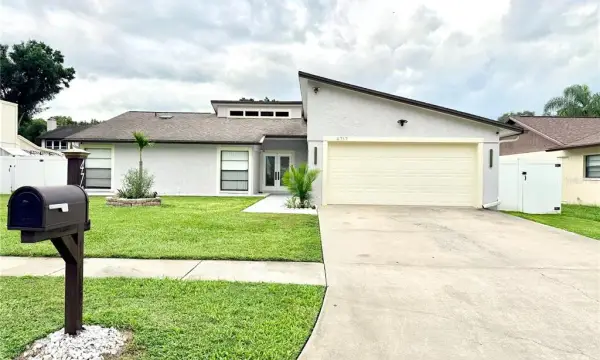4717 Deerwalk Avenue, Tampa, FL, 33624