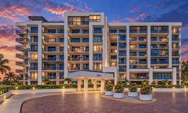 8 Belleview Boulevard, Unit 108, Belleair, FL, 33756