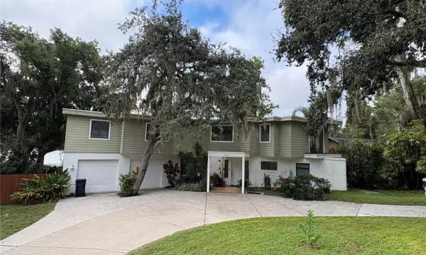 4223 E Riverhills Drive, Tampa, FL, 33617