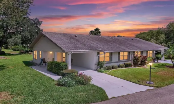 1607 Hovington Circle, Unit 229, Sun City Center, FL, 33573