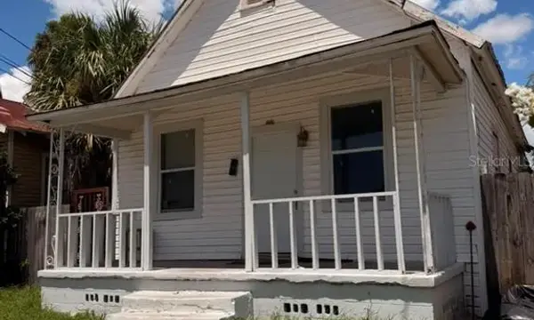 2323 W Chestnut Street, Tampa, FL, 33607