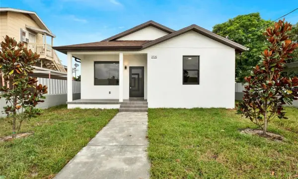 2725 W Green Street, Tampa, FL, 33607