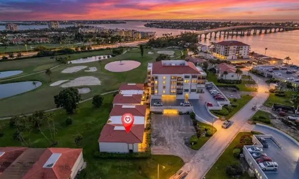 6210 Sun Boulevard, Unit 101, St Petersburg, FL, 33715