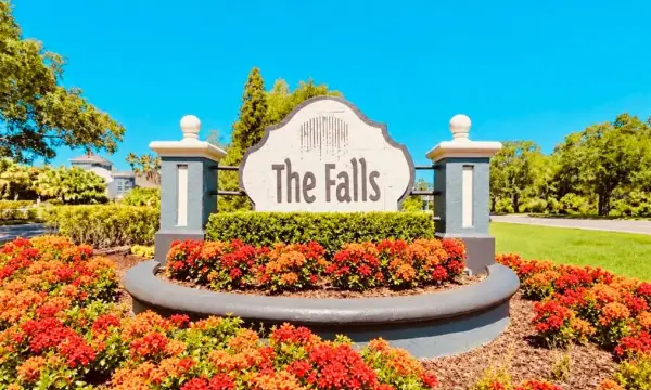 8413 Lucuya Way, Unit 107, Temple Terrace, FL, 33637
