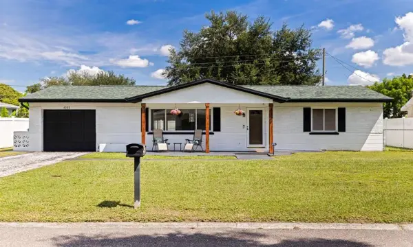 4333 61st Lane N, Kenneth City, FL, 33709
