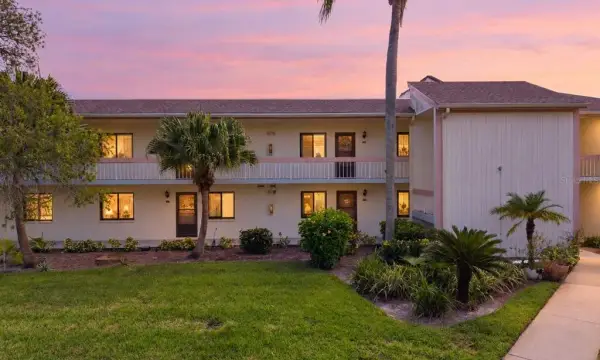 151 Lakeview Way, Unit 151, Oldsmar, FL, 34677