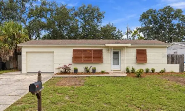 10473 Cirimoya Lane, Seminole, FL, 33772