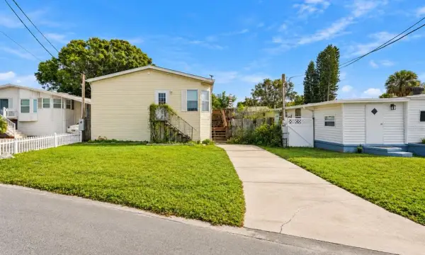 804 River View Lane, Tarpon Springs, FL, 34689
