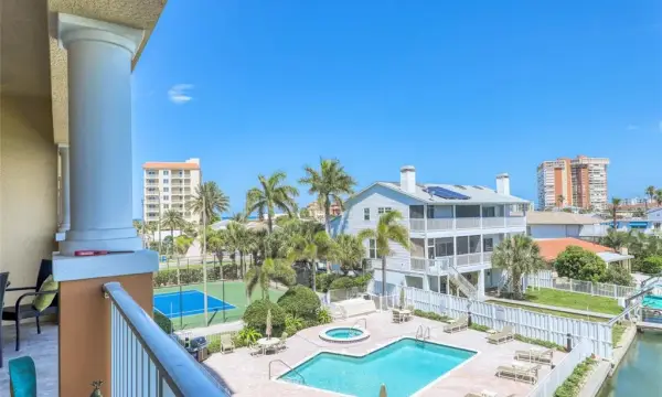 17715 Gulf Boulevard, Unit 303, Redington Shores, FL, 33708