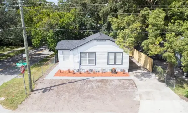 8202 N Alaska Street, Tampa, FL, 33604