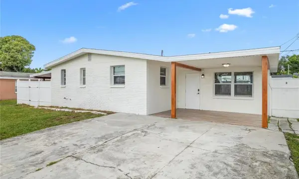4535 W Minnehaha Street, Tampa, FL, 33614
