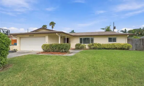 13823 Wildwood Drive, Largo, FL, 33774