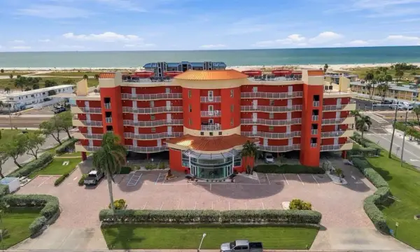 11605 Gulf Boulevard, Unit 408, Treasure Island, FL, 33706