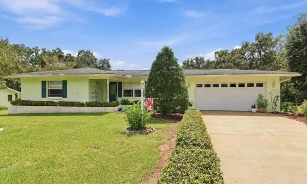 911 E Harvard Street, Inverness, FL, 34452