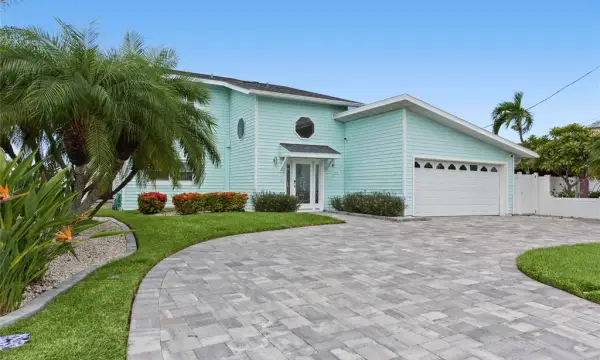 544 Lillian Drive, Madeira Beach, FL, 33708