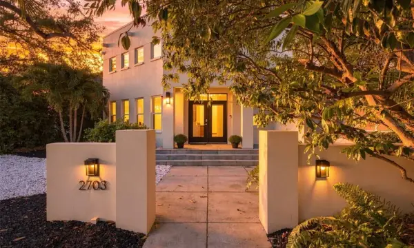 2703 W Price Avenue, Tampa, FL, 33611
