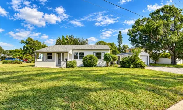 4117 Bay Street NE, St Petersburg, FL, 33703