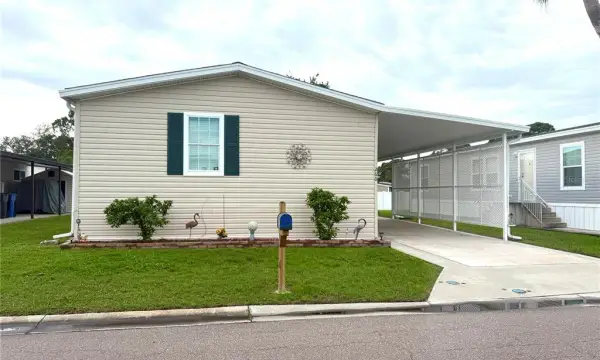 260 S Port Royal Lane, Apollo Beach, FL, 33572