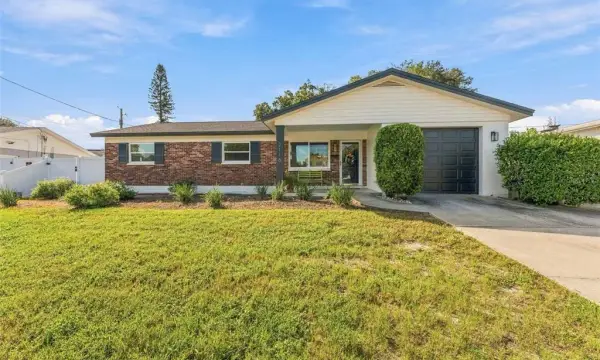 2116 W Minnehaha Street, Tampa, FL, 33604