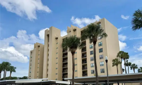 2620 Cove Cay Drive, Unit 307, Clearwater, FL, 33760