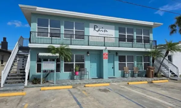 111 145th Avenue E, Unit 4, Madeira Beach, FL, 33708