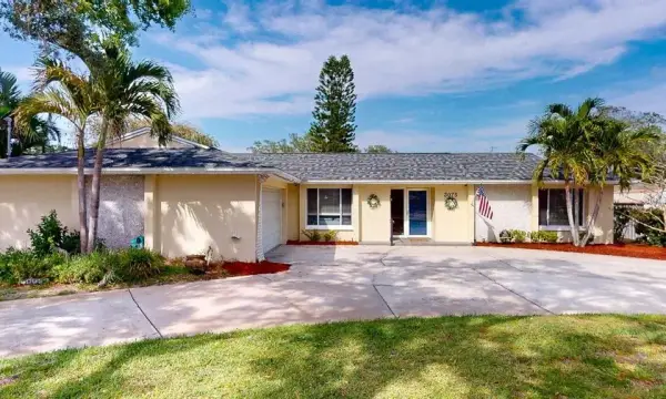 3075 Rosery Road NE, Largo, FL, 33771