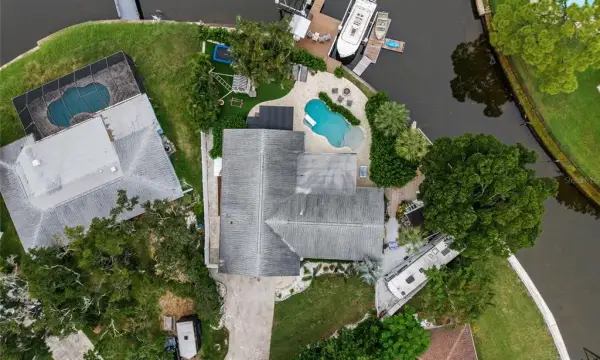 4785 Butterfly Place NE, St Petersburg, FL, 33703
