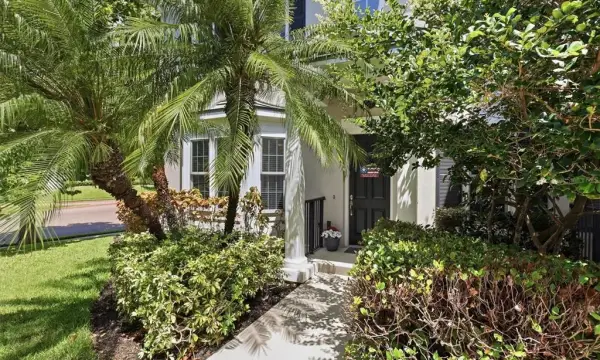 480 Gilman Place N, St Petersburg, FL, 33716