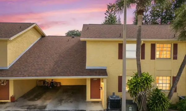 7609 La Mesita Court, Tampa, FL, 33615