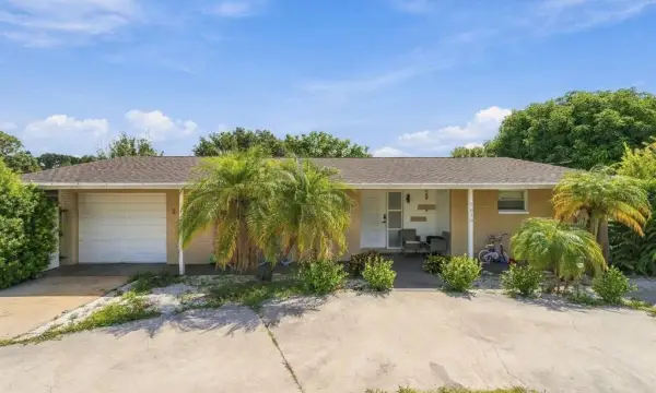 7879 84th Lane, Seminole, FL, 33777