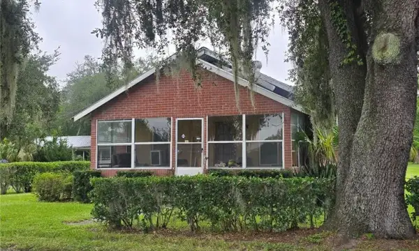 1801 W Granfield Avenue, Plant City, FL, 33563
