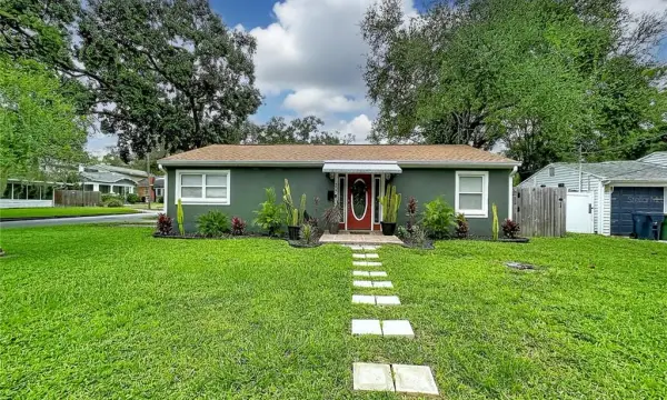 611 W Henry Avenue, Tampa, FL, 33604