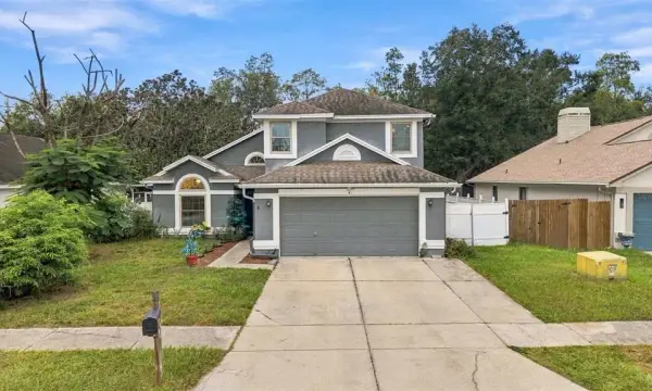 1621 Spinning Wheel Drive, Lutz, FL, 33559
