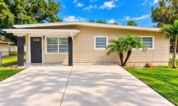 6801 N Clearview Avenue, Tampa, FL, 33614