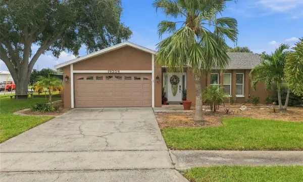 14304 91st Avenue, Seminole, FL, 33776
